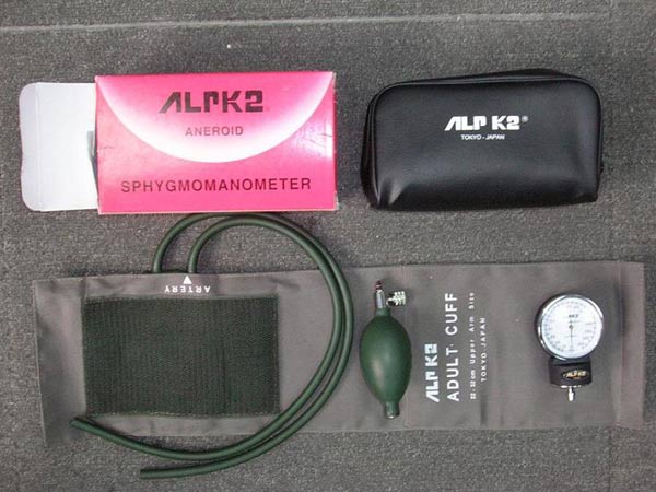 Máy đo huyết áp cơ ALPK 2
