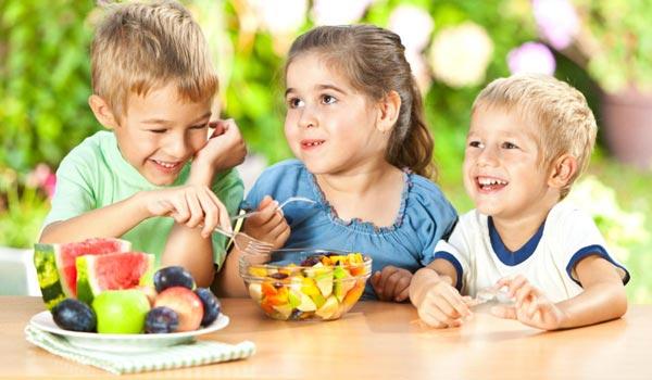 Cách chăm sóc trẻ bị ốm tại nhà